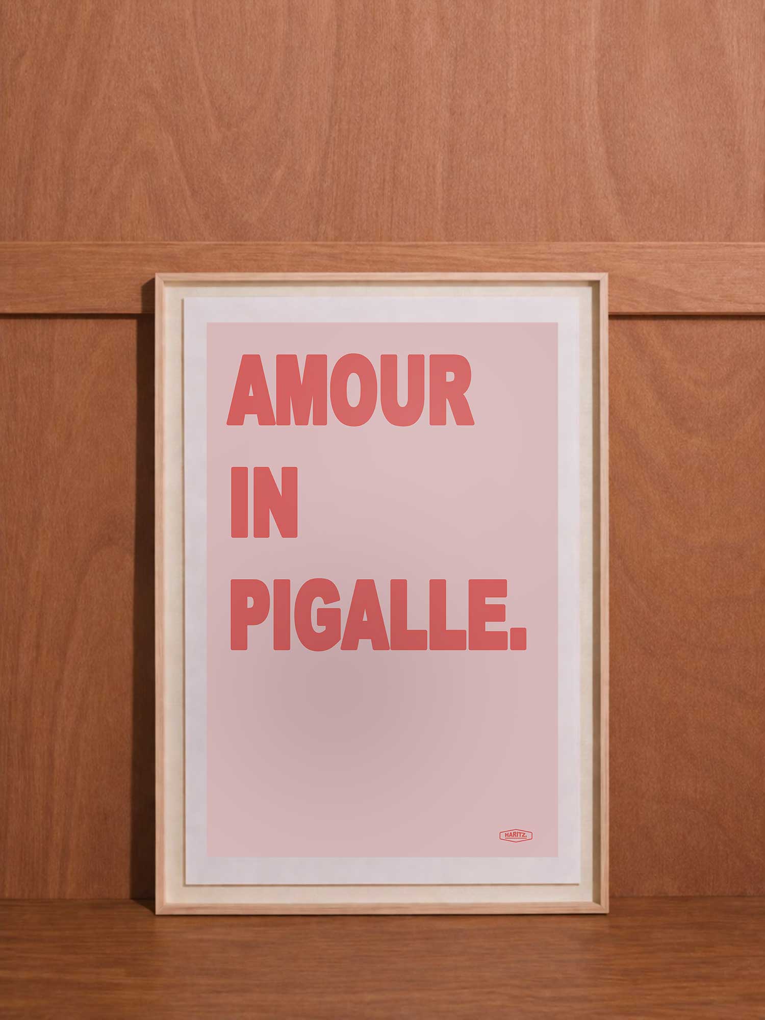 Affiche Amour In Pigalle de Haritz encadrée