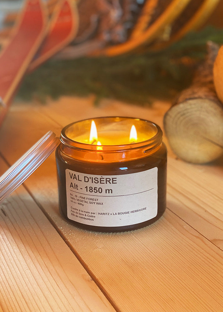 Bougie Val d'Isère - Feu de bois & Cèdre