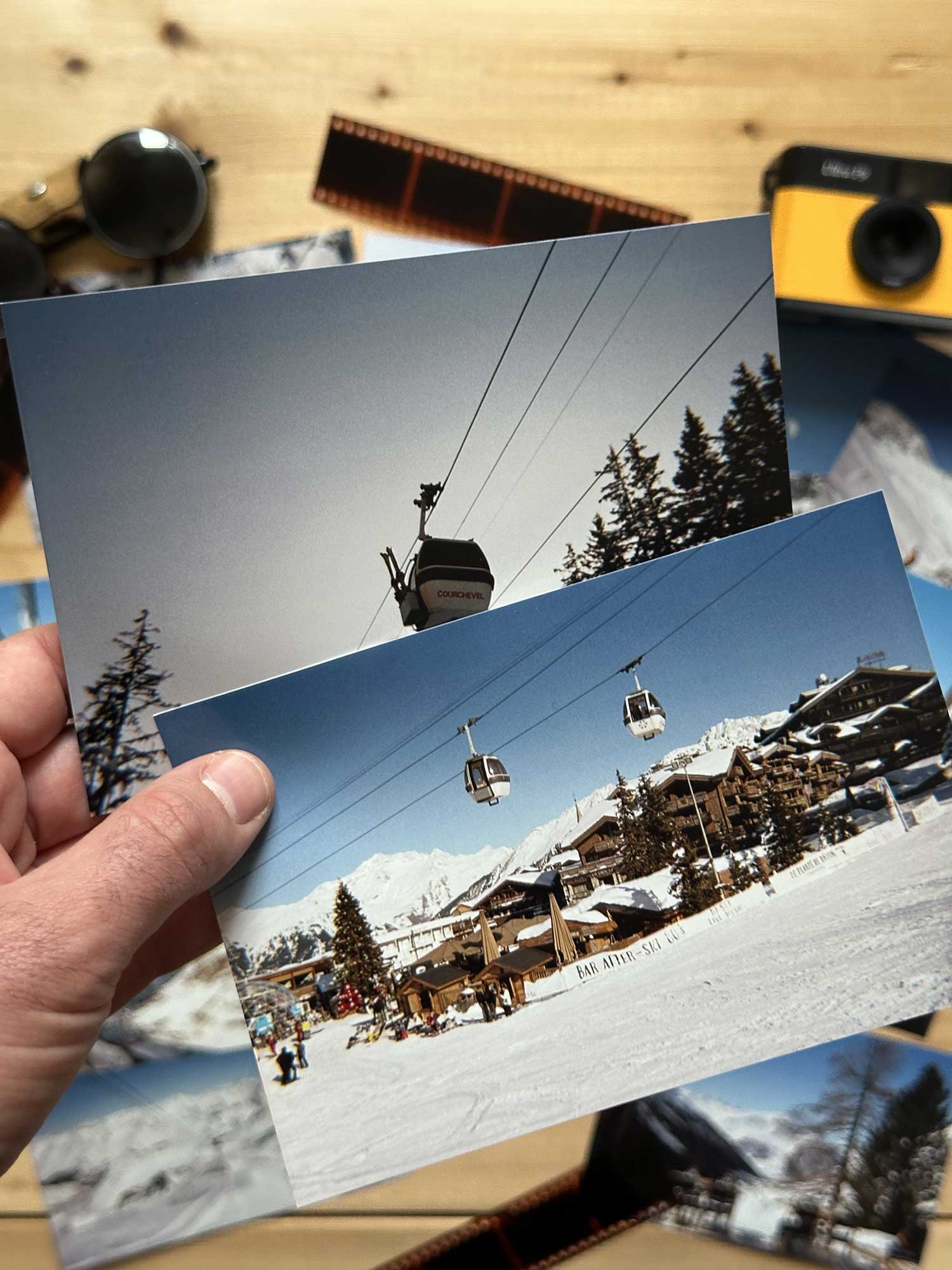 Photographies argentiques Haritz de télécabines à Courchevel